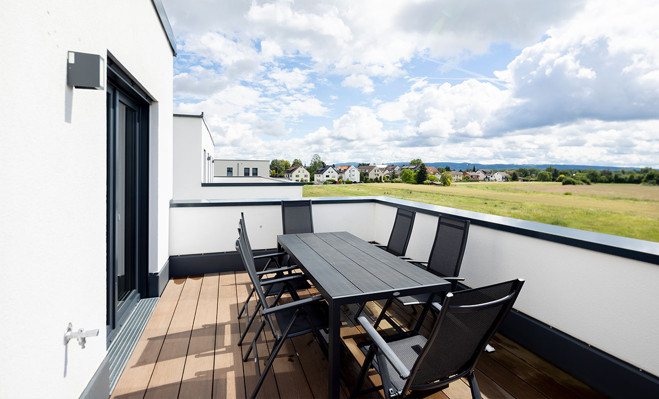 /assets/Footer/hahn-markert-steuerkanzlei-seligenstadt-terrasse.jpg